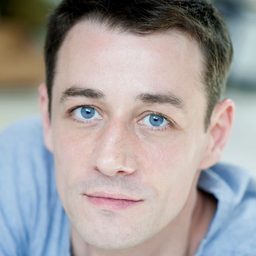 Raphaël Bouvet - Darling演員 飾演Kevin