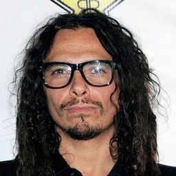 James "Munky" Shaffer 飾演 Self