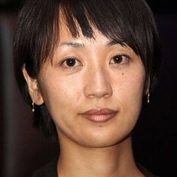 橫浜聡子 - 海辺へ行く道導演