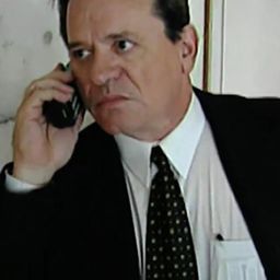 Walter Rodríguez 飾演 Walter