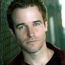 泰德·巴勃考克 飾演 Dr. Robert Payne