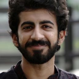 羅尚·馬修 飾演 Kesav