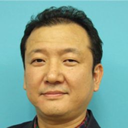 塩屋 翼  - ジョジョの奇妙な冒険 総集編 Vol.1演員 飾演Will Anthonio Zeppeli (voice)