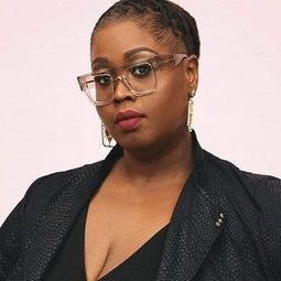 Shirma Rouse - 歡迎來到荷蘭演員 飾演Gospel singer