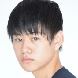 東 龍之介 飾演 