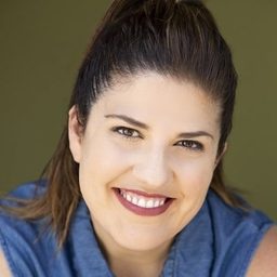 Rakefet Abergel 飾演 Devi