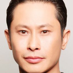 Tien Pham 飾演 Cuong