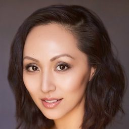 Linda Park - 侏羅紀公園3演員 飾演Hannah
