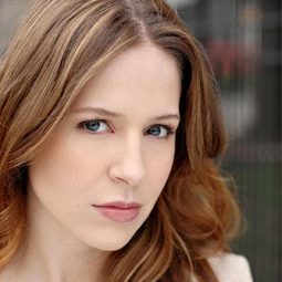 Jana Allen - 訪．嚇演員 飾演Nancy Shaw (uncredited)