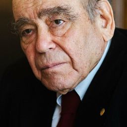 Thanassis Valtinos - 塞瑟島之旅編劇