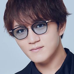 Tomohiro Kamiyama 飾演 