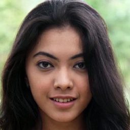 Cinta Dewi - 薇娜：死後七日演員 飾演Ibu Linda