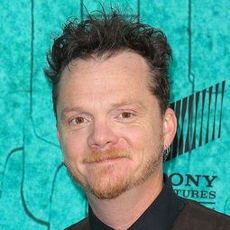 賈斯汀·魏爾彭 - 像爵士那樣憂鬱演員 飾演The Pope