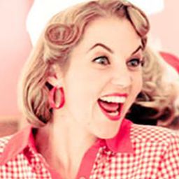 Nadia Beukes - 樂樂小鎮演員 飾演Minnie