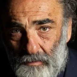 Alessandro Haber - 蒙多坎迪多演員 飾演Amante di Cunegonda