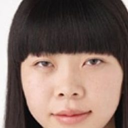 伊藤麻実子 飾演 Sumiyo