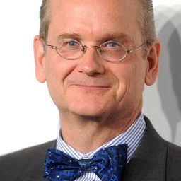 Lawrence Lessig 飾演 Self - Law Professor