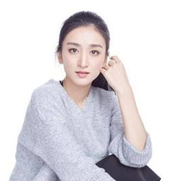 周睿君 飾演 Leng Yan