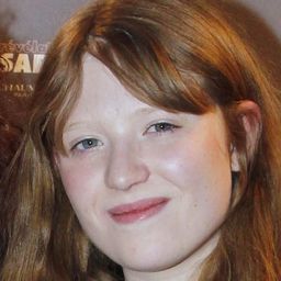 伊莉亞娜·札貝斯 飾演 Ms. de Geldöbel