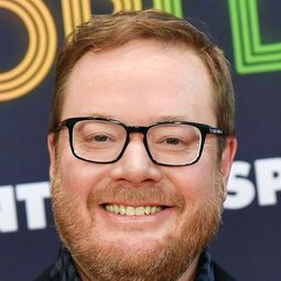 華特·道恩 - 寶貝老闆演員 飾演Photographer (voice)