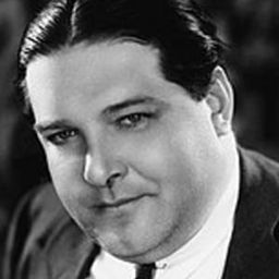 Archie Mayo - 化石森林導演