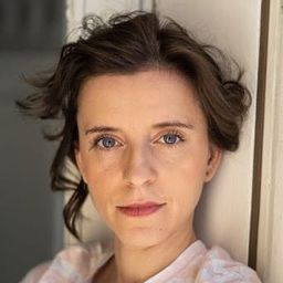 莫妮卡·弗賴奇克 飾演 Marysia Kwiecień