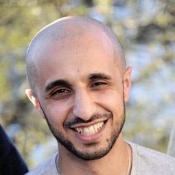 梅迪·伊狄爾 - 阿茲納沃爾先生導演