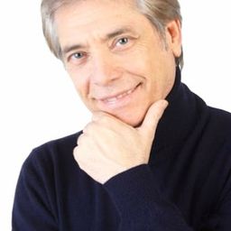 Nino D'Angelo 飾演 Domenico "Nino"