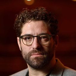 努諾·洛佩斯 - 隨性女孩演員 飾演Andres