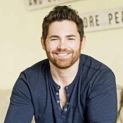 Tim Zajaros - 血肉森林：從頭開始演員 飾演Connor / Grim