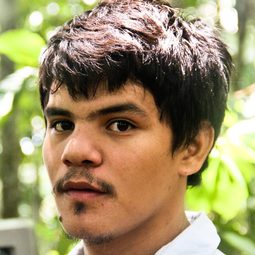 Adanilo Reis 飾演 Ludemir