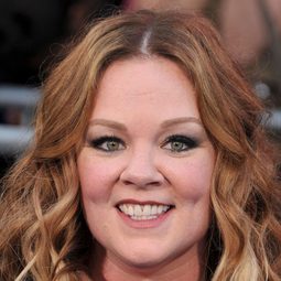 瑪莉莎麥卡菲 飾演 Cassie