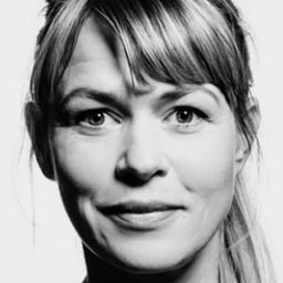 Tone Beate Mostraum 飾演 Ragnhild