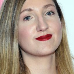 Klara Bielawka - Fuks²演員 飾演Journalist