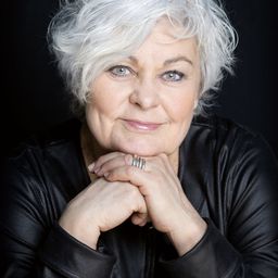 Ellen Horn 飾演 Trulsen