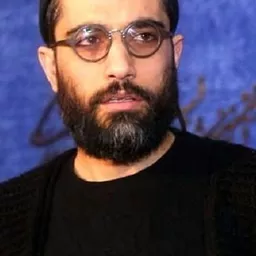 Mohammad Kart 飾演 Javan