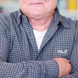 Detlef Bierstedt 飾演 