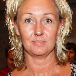 Lena B. Nilsson 飾演 Karin Schibbye