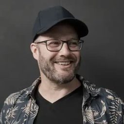 Alexs Stadermann - 瑪雅蜜蜂大冒險：蜜糖危機演員 飾演Additional Voices (voice)