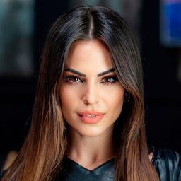 Carmen Muga 飾演 Rosario (as Carmen Muñoz)