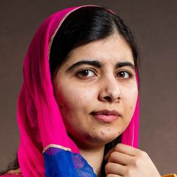 Malala Yousafzai 飾演 Self
