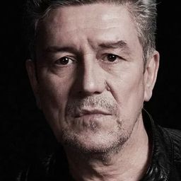 安傑伊·齊林斯基 飾演 Jerzy Szyller