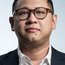 艾德溫 - 有一種愛叫佔有導演