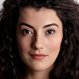 Meriç Benlioglu - 後宮演員 飾演