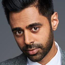 哈桑·明哈吉 - 哈桑·明哈吉：國王的小丑演員 飾演Self