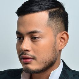 Syafie Naswip 飾演 Hafiz