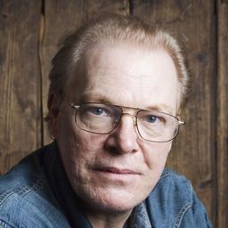 彼得·安德森 飾演 Narrator