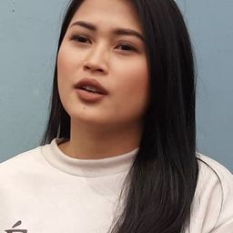 Ovi Sovianti 飾演 Duo Serigala