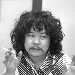 佐藤蛾次郎 飾演 情報屋