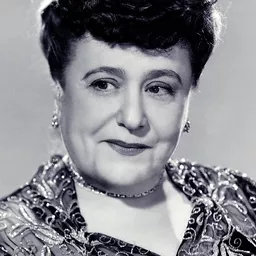 Florence Bates 飾演 Mrs. Edna Craig (uncredited)